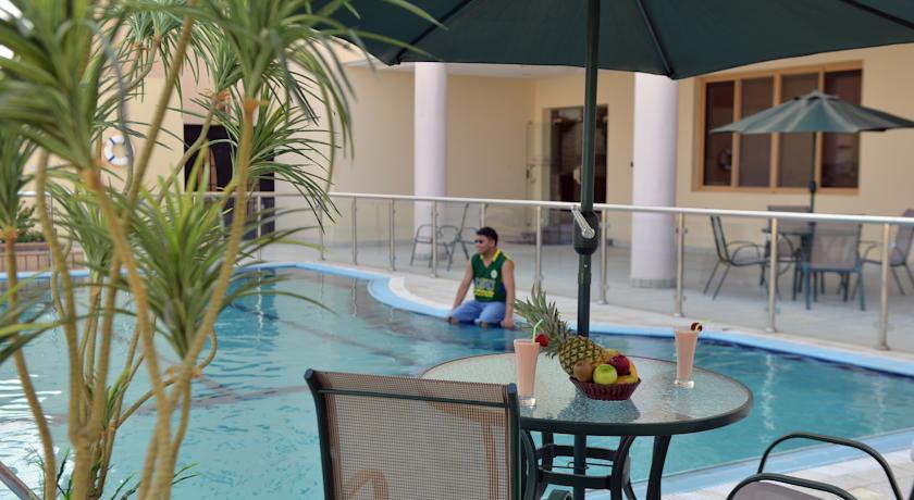 Boudl Al Fakhria Aparthotel Unaizah Ngoại thất bức ảnh