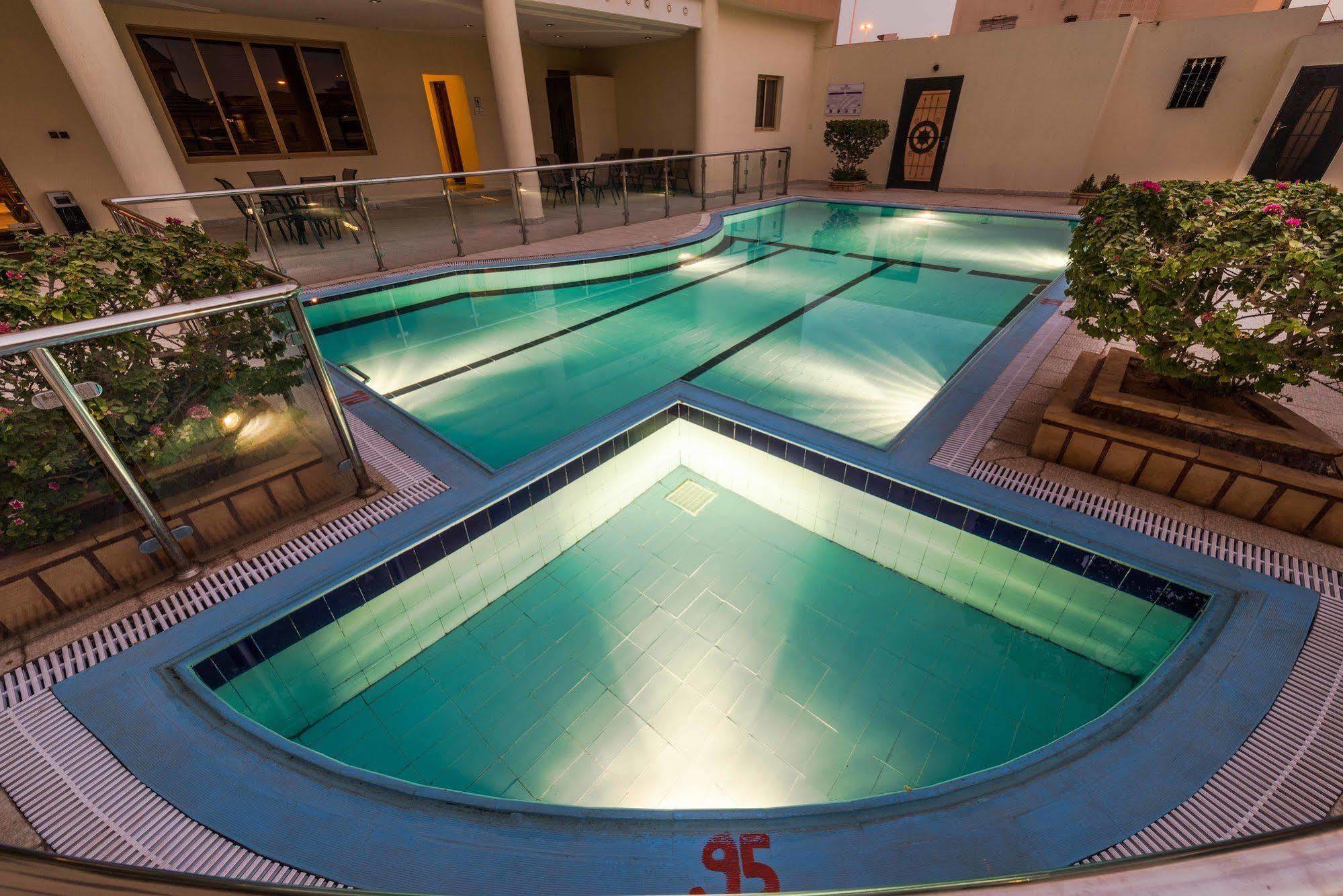 Boudl Al Fakhria Aparthotel Unaizah Ngoại thất bức ảnh