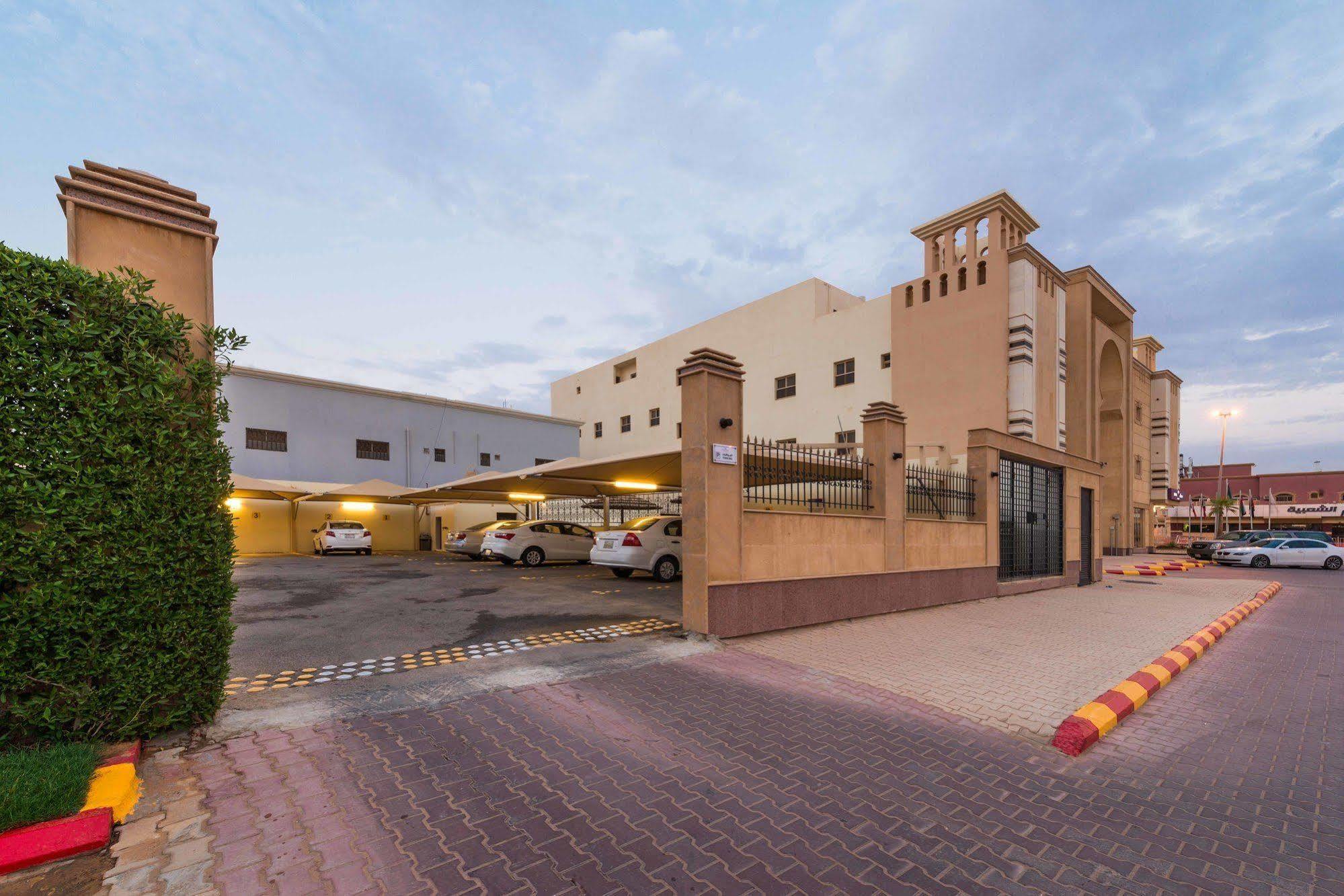 Boudl Al Fakhria Aparthotel Unaizah Ngoại thất bức ảnh