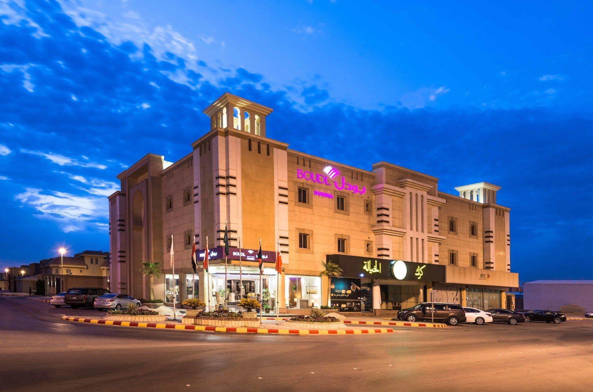 Boudl Al Fakhria Aparthotel Unaizah Ngoại thất bức ảnh