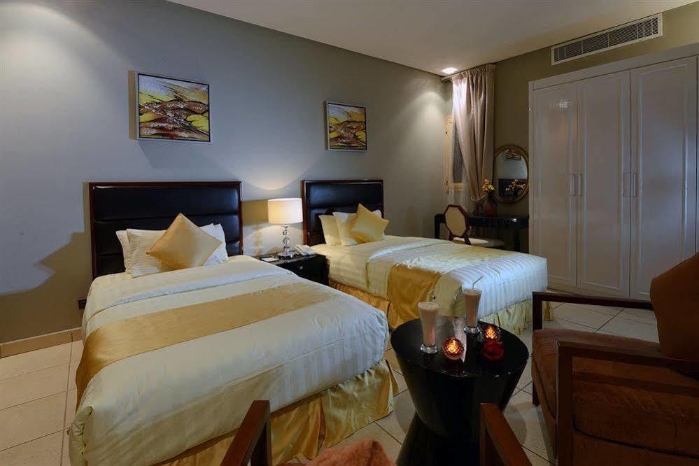 Boudl Al Fakhria Aparthotel Unaizah Ngoại thất bức ảnh